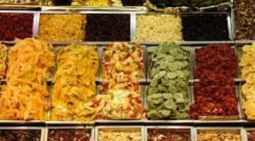 قائمة الأسعار الجديدة.. تباين تكلفة ياميش رمضان في الأسواق والمنافذ الحكومية عام 2026